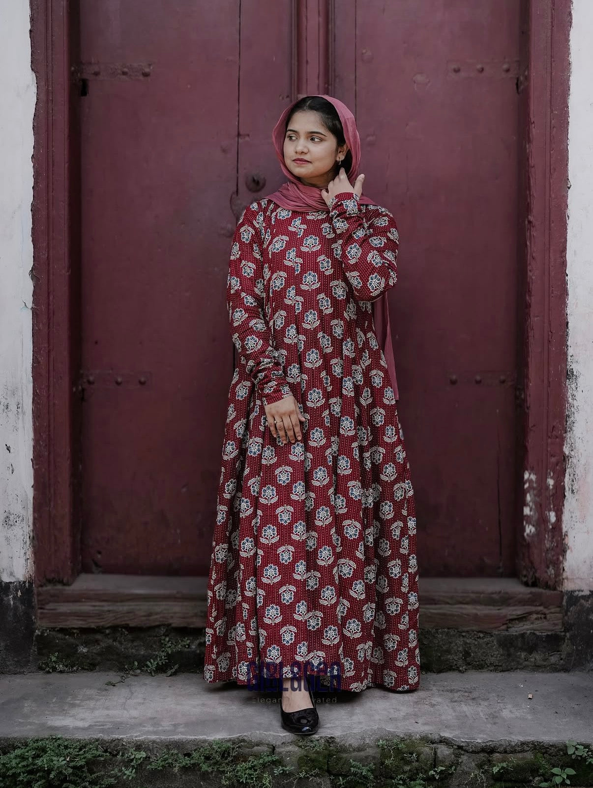 Aurelia Panel – Maroon