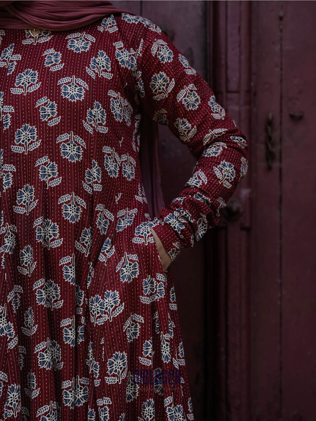 Aurelia Panel – Maroon